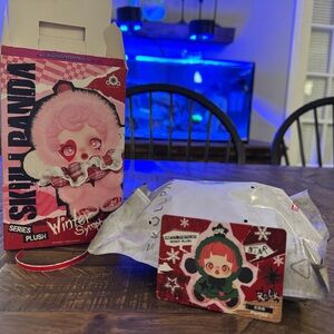 Skull Panda Winter Series Key Holder